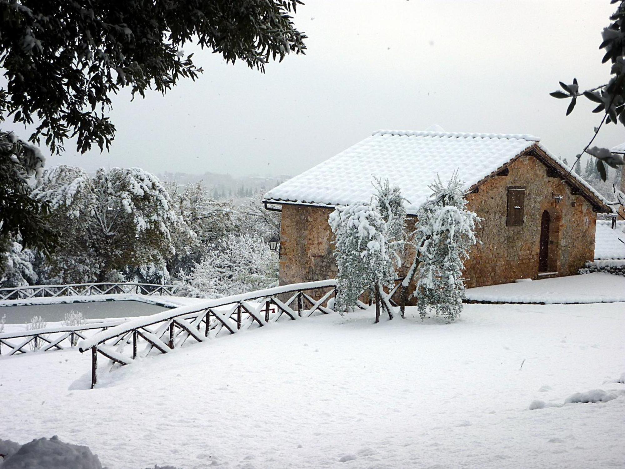 סוביצ'ילה Agriturismo Il Caggio מראה חיצוני תמונה